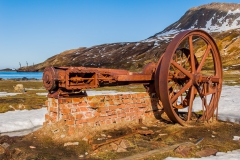 Ocean-harbor-machinery-1